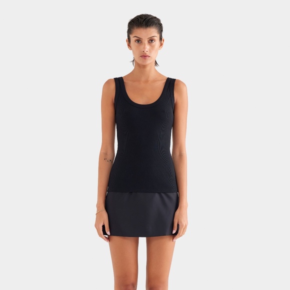 Venroy Silk Mini Skirt - Picture 2 of 12